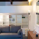 The Melograno Apartament